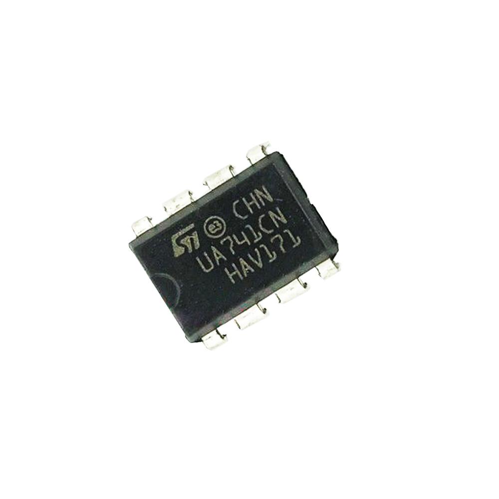 UA741CN